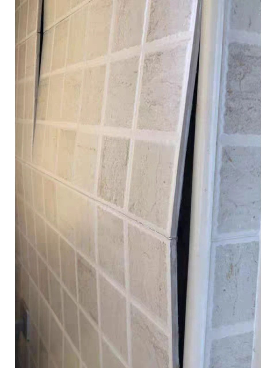 瓷砖脱落最简单修补方法有哪些视频(瓷砖脱落最简单修补方法有哪些视频教学) 瓷砖脱落最简单修补方法有哪些视频(瓷砖脱落最简单修补方法有哪些视频教学)